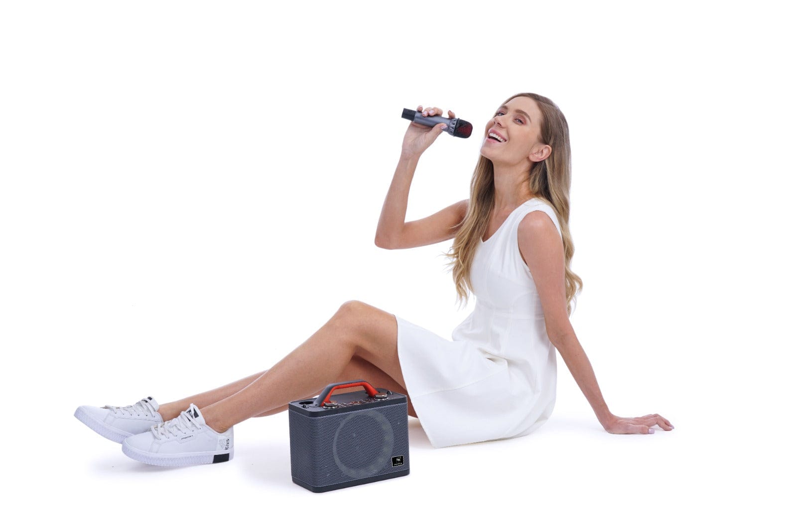 WinBridge T8 Ultra-Portable Karaoke Speaker with Dual Wireless Microphones Bluetooth